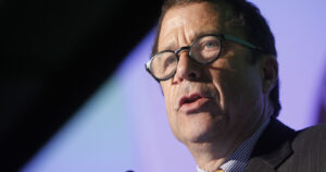 Sebastián Edwards y nueva Constitución: 