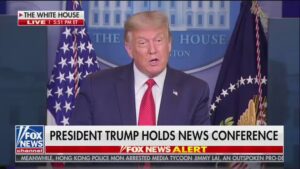 VIDEO - Trump es sacado por el Servicio Secreto en plena conferencia por tiroteo frente a la Casa Blanca