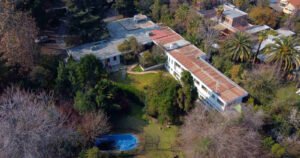 Gendarmería acusa a abogado de Nano Calderón de protagonizar forcejeo en clínica