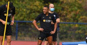 Alexis Sánchez apareció en los entrenamientos de Inter tras la lesión que sufrió ante Bayer Leverkusen