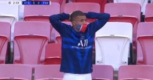 VIDEO - Las reacciones del PSG al increíble gol perdido por Neymar