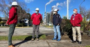 Visita de intendente Giacaman da inicio a las operaciones de Enap Refinería Bío Bío tras mantenimiento