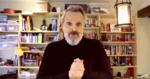 VIDEO - 