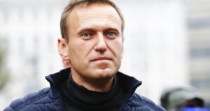 Líder de la oposición de Rusia es hospitalizado en coma por envenenamiento