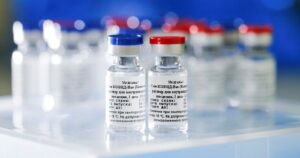 Médicos rusos muestran sus dudas con la vacuna Sputnik V