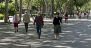 Las lecciones no aprendidas que llevaron a España a encabezar las cifras de contagios en Europa