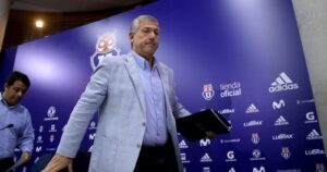 Carlos Heller tiene fecha límite para vender sus acciones en Azul Azul