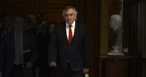 Presidente de RN sufre accidente carretero: chocó con un burro