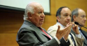 Lagos reflexiona sobre el 11 de septiembre y pide eliminar Constitución heredada de la dictadura