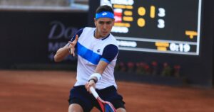 Alejandro Tabilo fue operado de urgencia por una peritonitis y se perderá Roland Garros