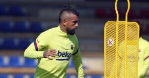 En Italia afirman que Arturo Vidal estaría impaciente ante la demora del Inter