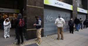 Pago en una cuota y devolución voluntaria: las cinco diferencias entre el primer y segundo retiro del 10%