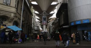 Punta Arenas y Concepción lideran las cifras de casos activos con COVID-19