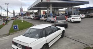 ENAP descarta problemas de abastecimiento y distribución de combustibles por paro camionero