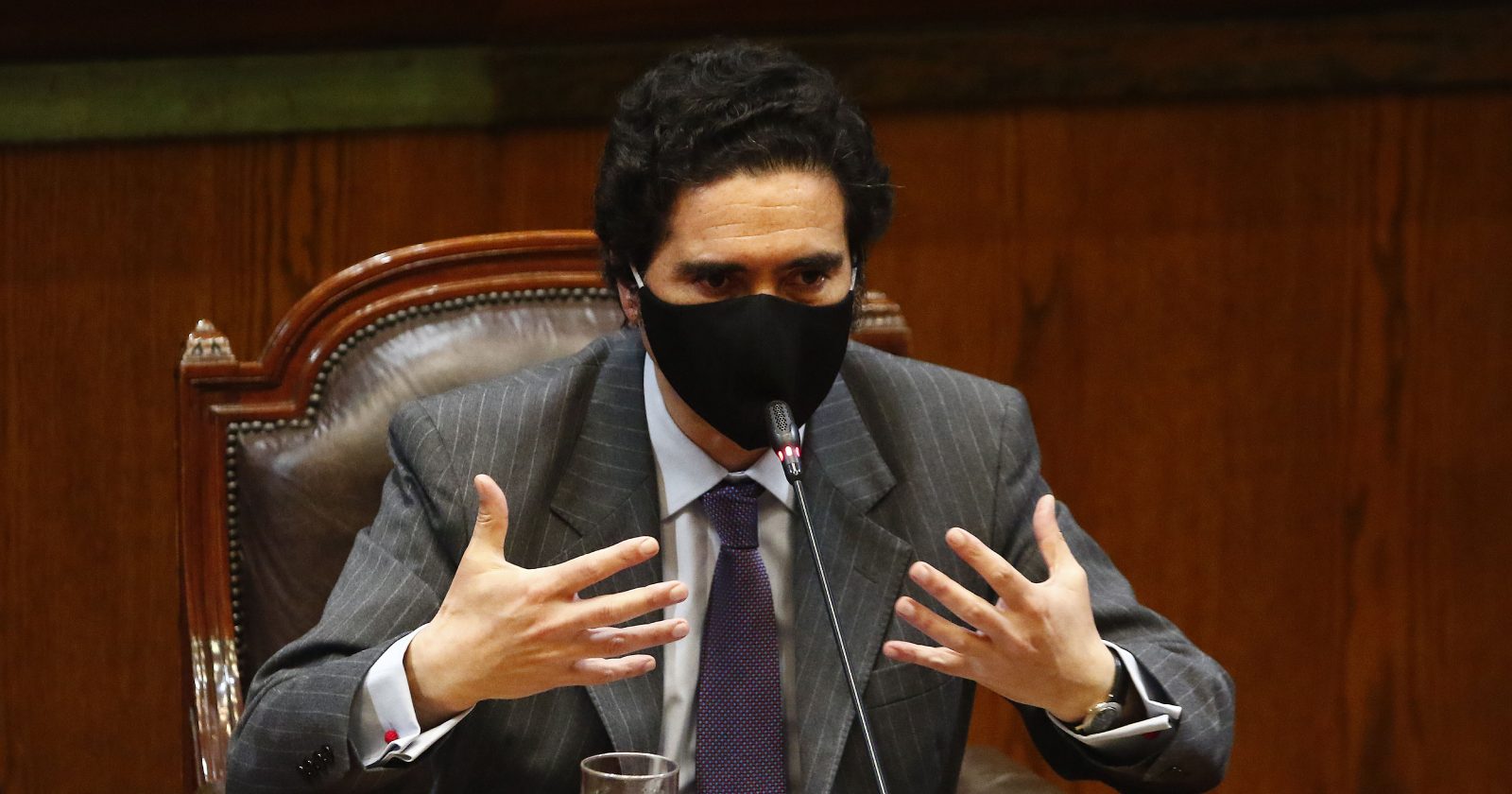 Briones déficit fiscal