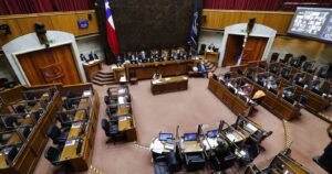 Senado aprueba la suspensión de la Evaluación Docente durante este 2020