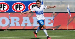 Universidad Católica se afirma como líder del campeonato tras golear a Audax