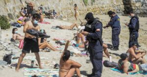 Fiscalizaciones en las playas terminan con un detenido en Concón