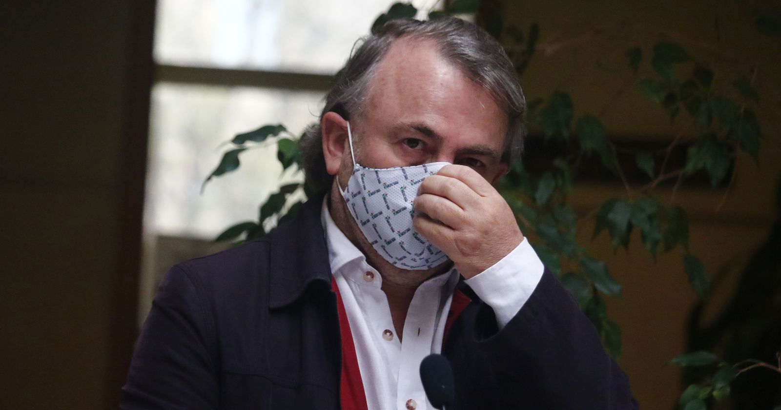 Pepe Auth embajada italia