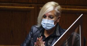 Senado rechaza acusación constitucional contra jueza Silvana Donoso