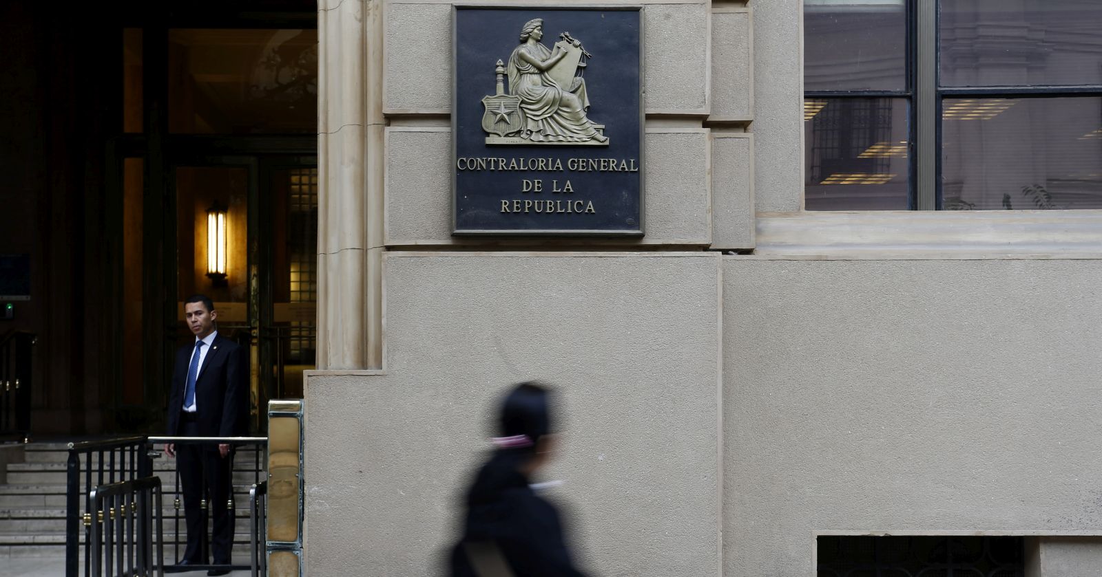 contraloría carabineros
