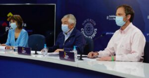 Gobierno cede ante presión de autoridades regionales y excluye a comunas en cuarentena del plan de Fiestas Patrias