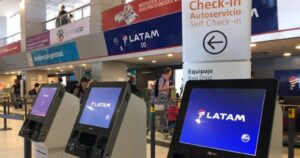 Latam elimina el check-in en sus vuelos