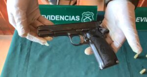 Adolescente de 15 años fue detenido en Ercilla por porte de arma de fuego e infringir toque de queda