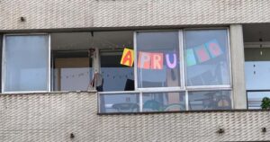 Vecinos en disputa por polémica normativa que prohíbe propaganda política en las Torres de Tajamar