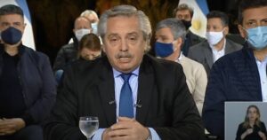 Alberto Fernández usará dineros de la Ciudad de Buenos Aires para subir los sueldos de la policía