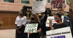 México investiga denuncias de extirpaciones de útero a migrantes en Estados Unidos