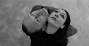 Thom Yorke y Dajana Roncione se casaron en Italia en exclusiva ceremonia