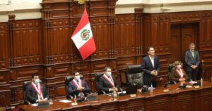 Congreso peruano rechazó la destitución de Martín Vizcarra