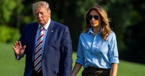 Melania y Donald Trump presentan síntomas 
