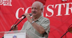 Presidente del PC y violencia en Plaza Italia: 