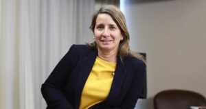 Diputados presentan proyecto de ley que permite subrogar a alcaldes inscritos en primarias