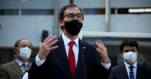 Las duras palabras del ministro de Educación al Colegio de Profesores: 