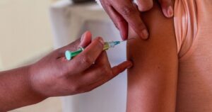 U. de Chile inicia el reclutamiento de voluntarios para vacuna de Johnson & Johnson