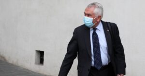 Ministro Paris: investigación de la fiscalía 
