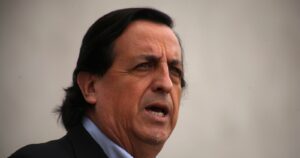 Ministro Pérez por uso de cámaras personales en Carabineros: 