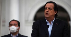 Ministro Víctor Pérez: “El Gobierno reitera el respaldo a Carabineros”