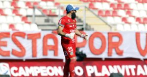 Johnny Herrera: 