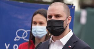 Gobierno y denuncia por carabinero en Lo Hermida: 