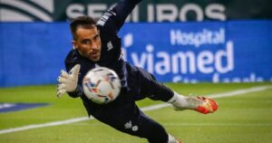 Claudio Bravo y el presente del Betis: 