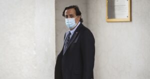 Defensa de Pérez afirma que Carabineros no depende de Interior durante Estado de Catástrofe