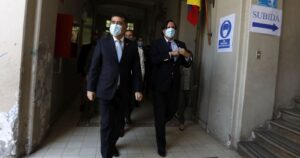 Defensa de ministro Pérez no perseverará en argumento que incomodó a Desbordes