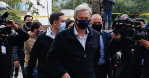 Diputado RD concreta denuncia al Servel contra José Antonio Kast por hacer propaganda tras votar