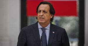 Víctor Pérez reconoce interés de miembros del Gobierno de sumarse a Convención Constitucional