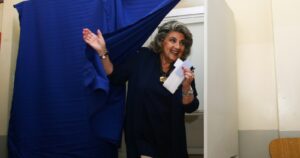 Diputados discutirán proyecto que beneficia a alcaldes que quedaron fuera de la reelección