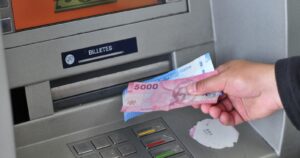 Senado despacha a ley incremento de $6.000 al salario mínimo hasta abril de 2021